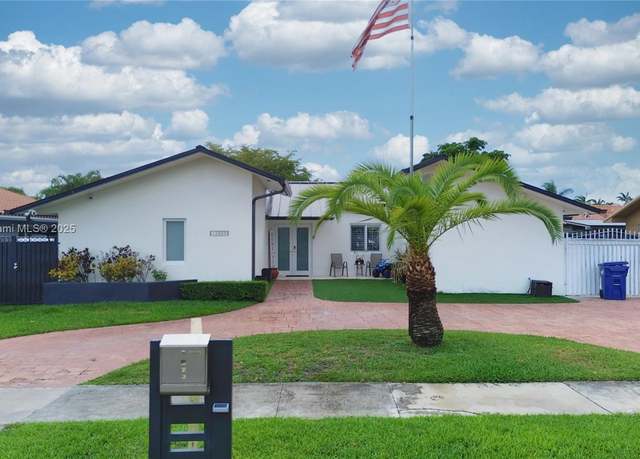 Property at 10433 SW 21st Ter, Miami, FL 33165, 4 beds, 3 baths