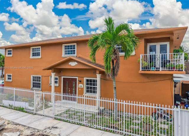 Property at 948 E 47th St, Hialeah, FL 33013, 6 beds, 4 baths