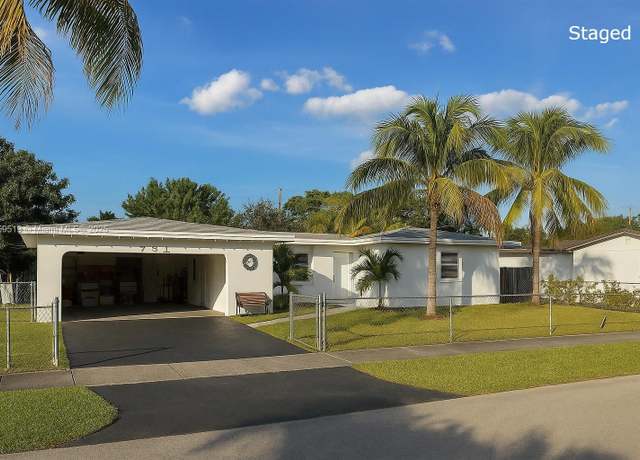 Property at 7521 Grant Ct, Hollywood, FL 33024, 3 beds, 2 baths