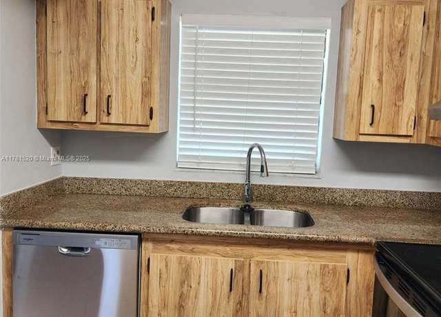 Property at 6061 Shakerwood Cir #208, Tamarac, FL 33319, 2 beds, 2 baths