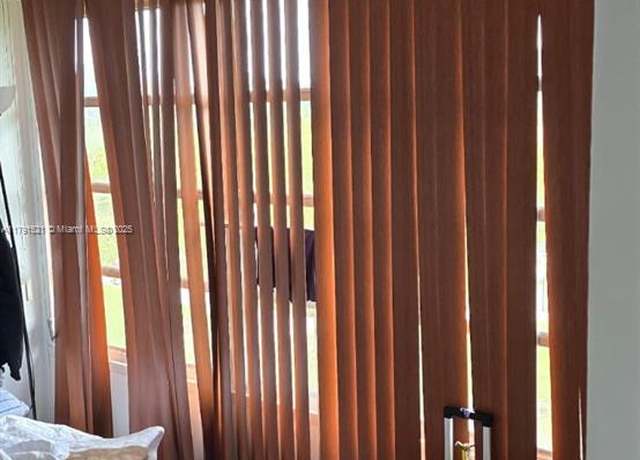 Property at 4805 NW 35th St #610, Lauderdale Lakes, FL 33319, 1 bed, 1 bath