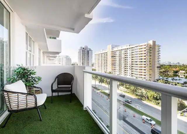 Property at 5601 Collins Ave #923, Miami Beach, FL 33140, 1 bed, 1.5 baths