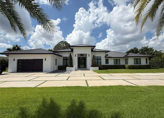 Property at 9600 SW 66th St, Miami, FL 33173, 7 beds, 6.5 baths