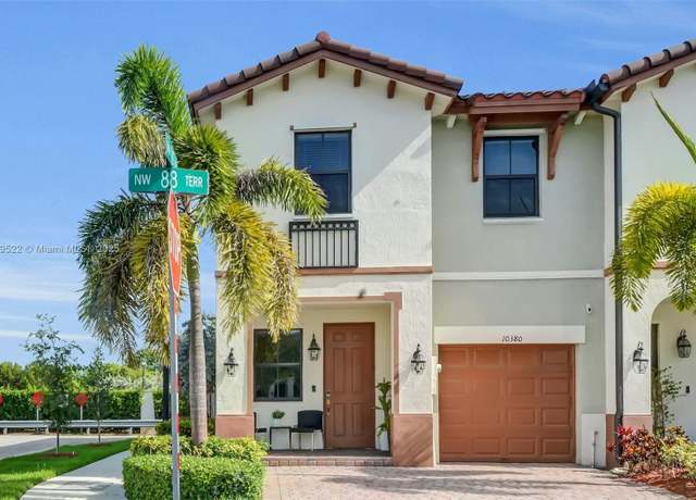 Property at 10380 NW 88th Ter, Doral, FL 33178, 4 beds, 2.5 baths