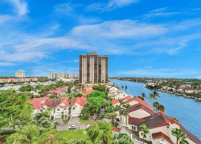 Property at 19355 Turnberry Way Unit 8L, Aventura, FL 33180, 2 beds, 2 baths