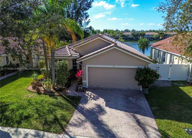 Property at 844 SW 121st Ave, Pembroke Pines, FL 33025, 3 beds, 2 baths