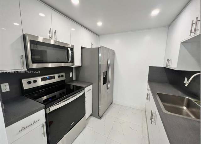 Property at 200 SW 132nd Way Unit 203L, Pembroke Pines, FL 33027, 1 bed, 1.5 baths