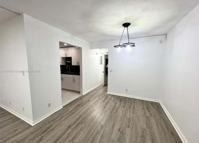 Property at 200 SW 132nd Way Unit 203L, Pembroke Pines, FL 33027, 1 bed, 1.5 baths