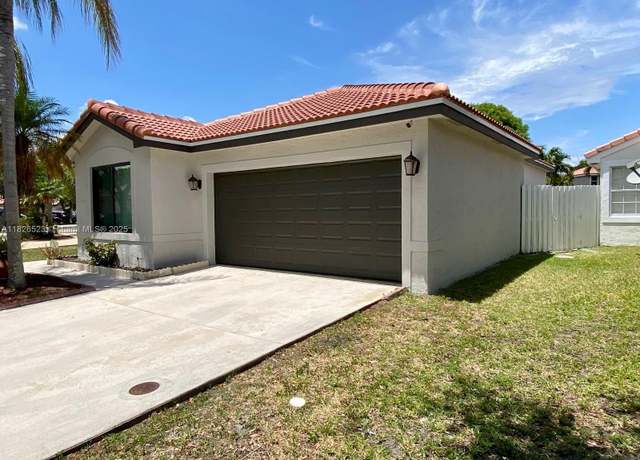 Property at 17673 SW 19th St, Miramar, FL 33029, 4 beds, 2 baths