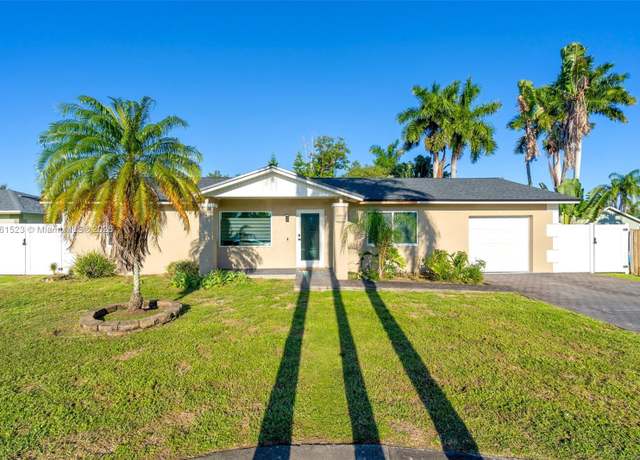 Property at 1120 SW 128th Dr, Davie, FL 33325, 3 beds, 2 baths