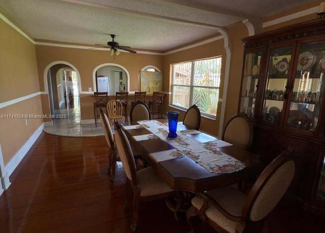 Property at 322 SW 31st Ct, Miami, FL 33135, 5 beds, 5.5 baths