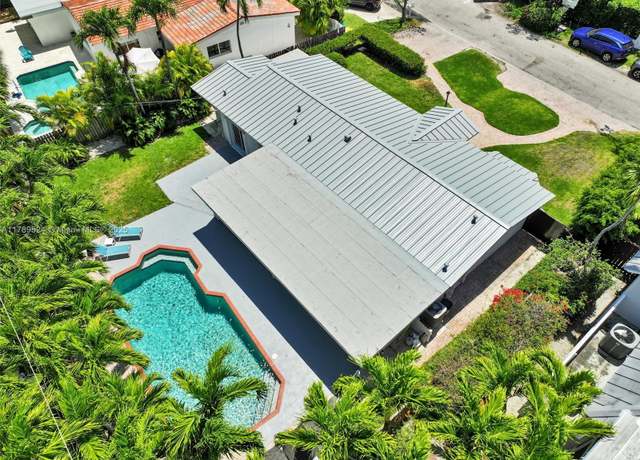Property at 255 Ridgewood Rd, Key Biscayne, FL 33149, 4 beds, 3 baths