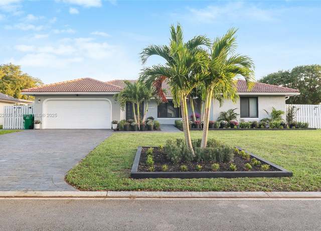 Property at 11044 NW 19th Mnr, Coral Springs, FL 33071, 4 beds, 2 baths
