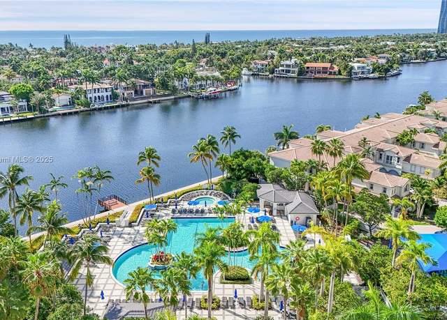 Property at 21150 Point Pl #1404, Aventura, FL 33180, 3 beds, 3.5 baths