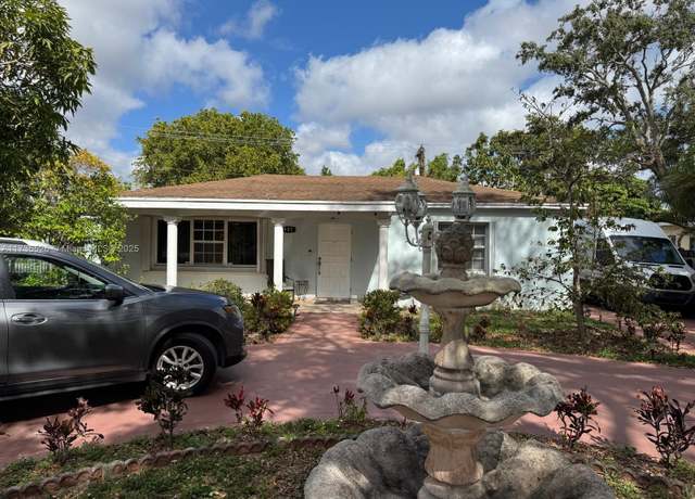 Property at 901 NE 128th St, North Miami, FL 33161, 4 beds, 2 baths