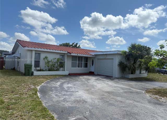 Property at 8940 Johnson St, Pembroke Pines, FL 33024, 3 beds, 2 baths