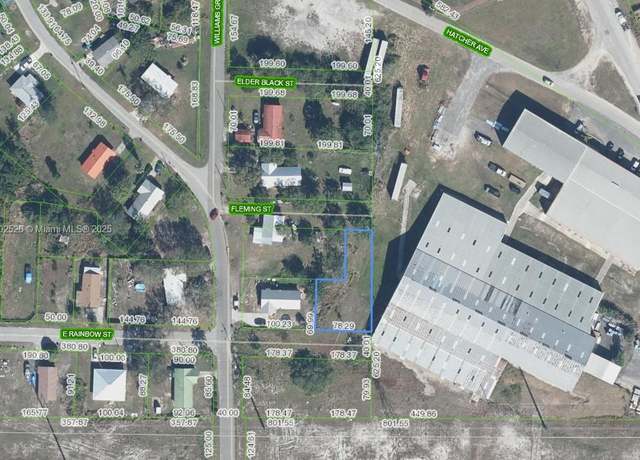 Property at 207 Rainbow St, Avon Park, FL 33825