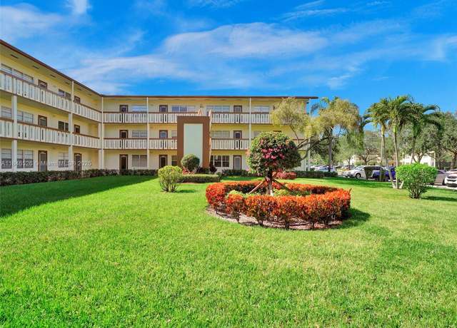 Property at 171 E Mansfield E Unit 171-E, Boca Raton, FL 33434, 1 bed, 1.5 baths