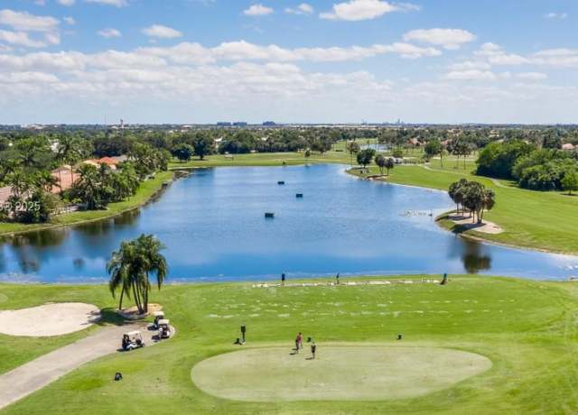 Property at 502 SW 158th Ter #203, Pembroke Pines, FL 33027, 2 beds, 2 baths