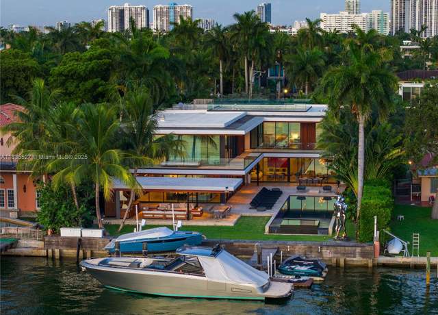 Property at 126 W San Marino Dr, Miami Beach, FL 33139, 5 beds, 6 baths