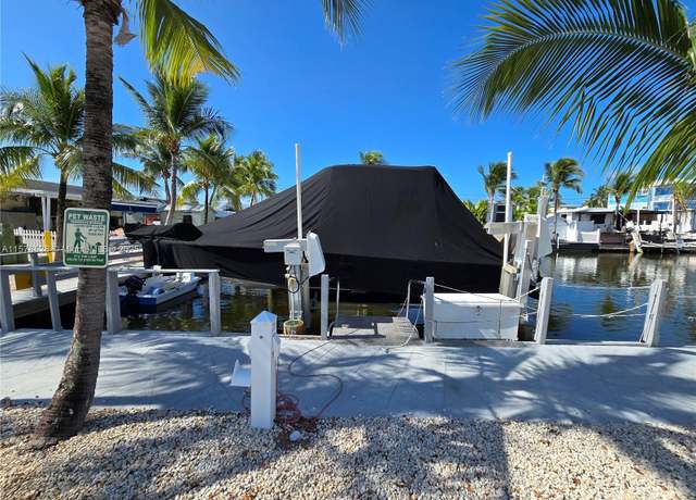 Property at 325 Calusa St #301, Key Largo, FL 33037, 2 beds, 1 bath