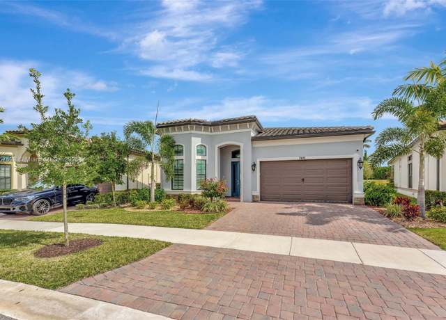 Property at 7415 Seacoast Dr, Parkland, FL 33067, 3 beds, 3 baths