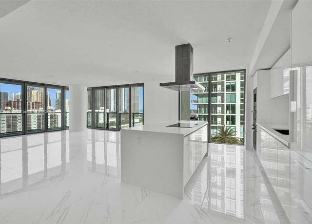 Property at 330 Sunny Isles Blvd Unit 5-907, Sunny Isles Beach, FL 33160, 3 beds, 3.5 baths