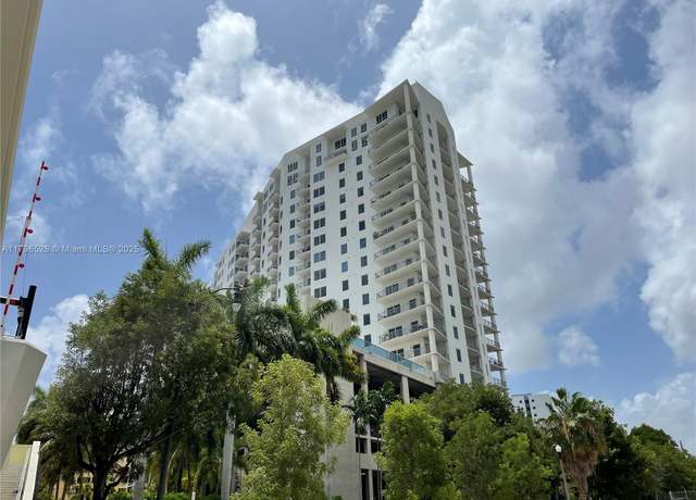 Property at 10 SW South River Dr #808, Miami, FL 33130, 1 bed, 1 bath