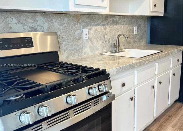Property at 55 NW 204th St #20, Miami Gardens, FL 33169, 1 bed, 1 bath