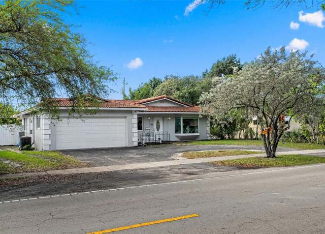 Property at 4306 Johnson St, Hollywood, FL 33021, 4 beds, 2 baths