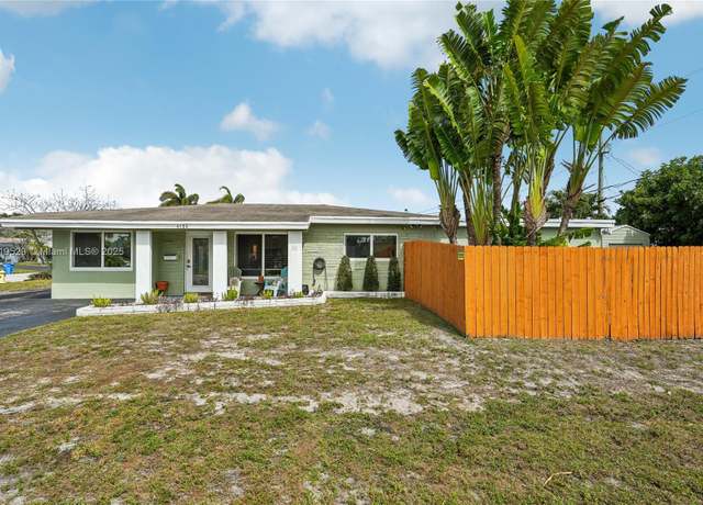 Property at 4580 NW 3rd Ave, Oakland Park, FL 33309, 3 beds, 2 baths