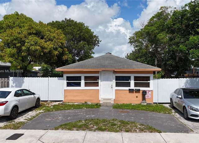 Property at 1437 N Andrews Ave, Fort Lauderdale, FL 33311, 5 beds, 4 baths