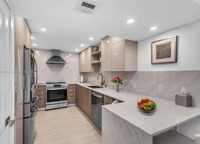 Property at 1904 S Ocean Dr #801, Hallandale Beach, FL 33009, 1 bed, 2 baths