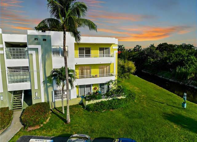 Property at 10765 SW 108th Ave #208, Miami, FL 33176, 2 beds, 2 baths