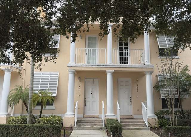 Property at 1587 Frederick Small Rd, Jupiter, FL 33458, 3 beds, 2.5 baths