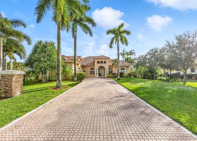 Property at 11200 NW 15th St, Plantation, FL 33323, 6 beds, 5.5 baths