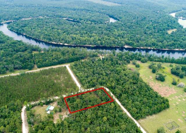 Property at 110 SE Deer Trl, Other City - In The State Of Florida, FL 32008