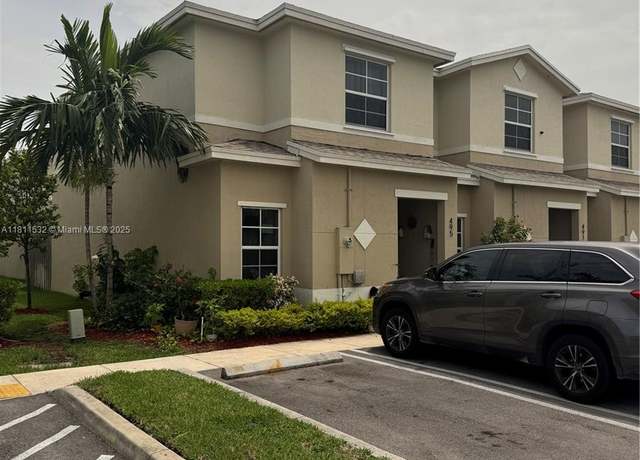 Property at 495 NE 5th Way, Florida City, FL 33034, 3 beds, 3 baths