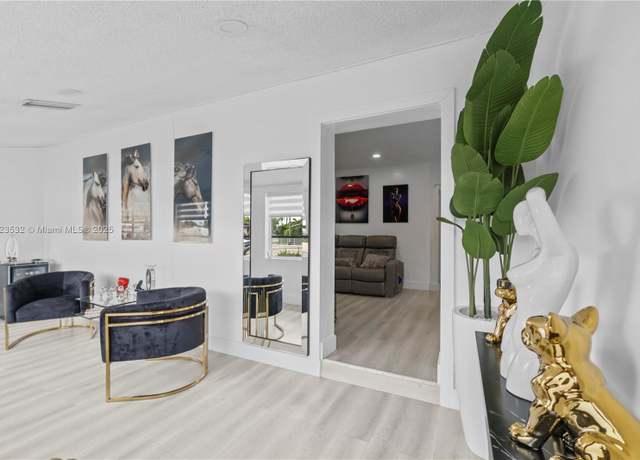 Property at 6474 Palm Ave, Hialeah, FL 33012, 3 beds, 1 bath
