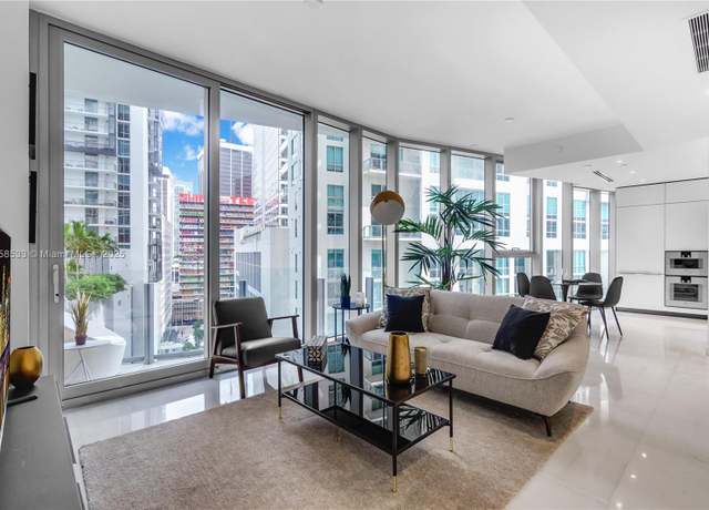 Property at 300 Biscayne Blvd Way #1206, Miami, FL 33131, 1 bed, 1.5 baths