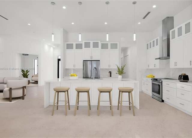Property at 18645 SW 294 Ter, Homestead, FL 33030, 4 beds, 3.5 baths
