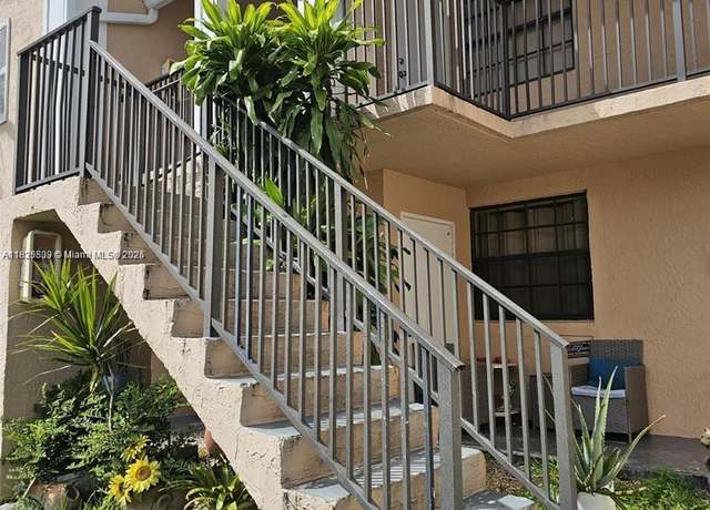 Property at 1002 Adams Ave Unit 1002E, Homestead, FL 33034, 2 beds, 2 baths