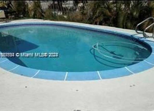 Property at 815 NE 178th Ter, Miami, FL 33162, 3 beds, 2 baths