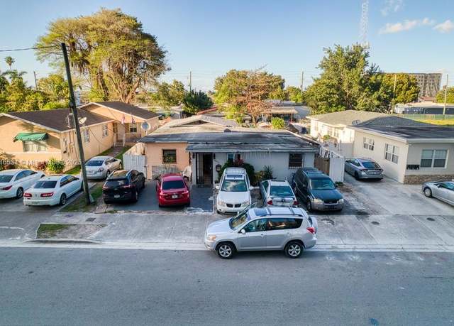 Property at 10955 SW 7th St, Sweetwater, FL 33174, 5 beds, 4 baths