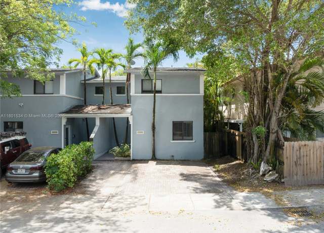 Property at 3182 Day Ave, Coconut Grove, FL 33133, 3 beds, 2.5 baths