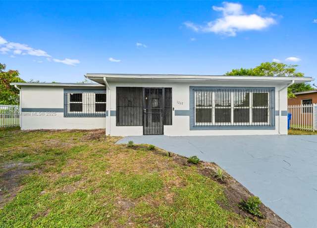 Property at 1237 NW 15th Ave, Fort Lauderdale, FL 33311, 4 beds, 2 baths