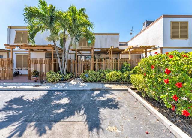 Property at 13190 SW 10th Terrace Dr #13190, Miami, FL 33184, 3 beds, 2 baths