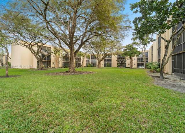 Property at 8415 SW 107th Ave Unit 153W, Miami, FL 33173, 2 beds, 2 baths