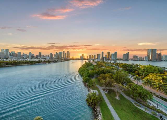 Property at 1000 Venetian Way #810, Miami, FL 33139, 1 bed, 1.5 baths