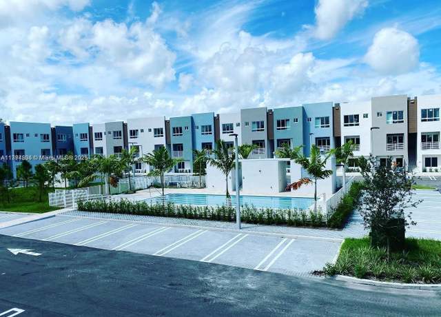 Property at 2505 NE 193rd St #4204, Aventura, FL 33180, 2 beds, 2.5 baths